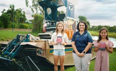 Mayor Athina Pascoe-Bell with winners Chloe (aged 8) and Elise (aged 12)